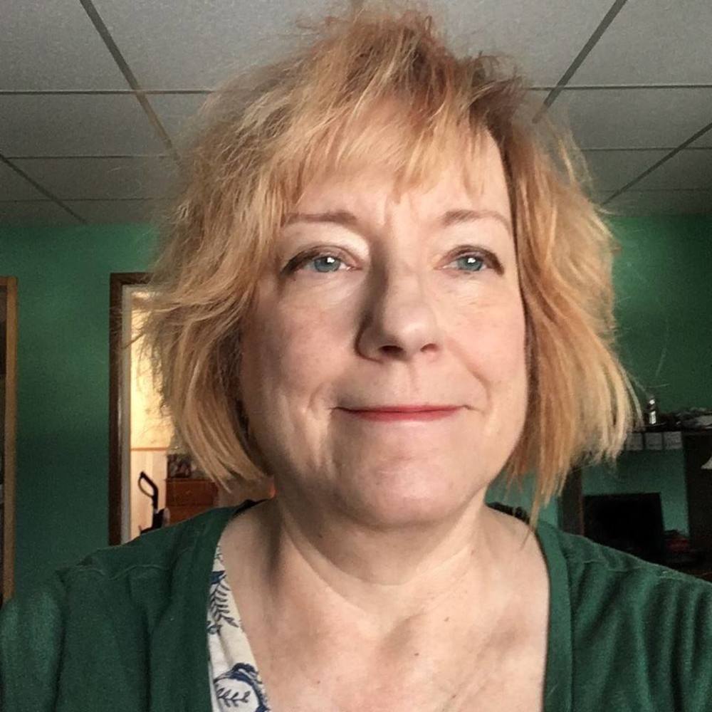 Meet your Posher, Denise